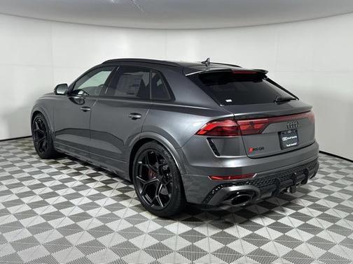 2026 Audi RS Q8 4.0T