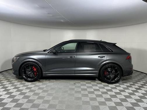 2026 Audi RS Q8 4.0T