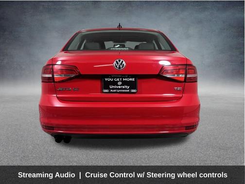 2015 Volkswagen Jetta Auto SE w/Connectivity/Navigation