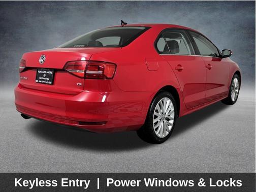 2015 Volkswagen Jetta Auto SE w/Connectivity/Navigation