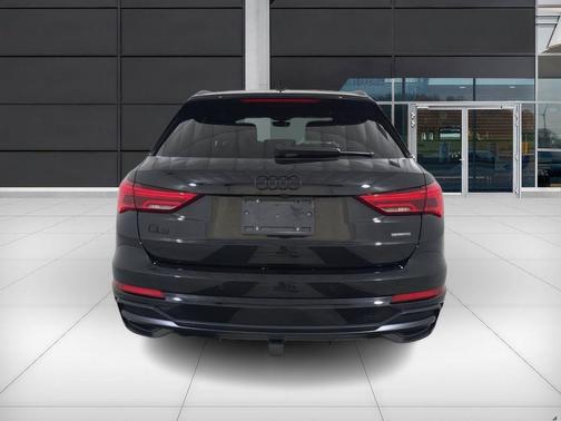 2022 Audi Q3 45 S line Premium Plus