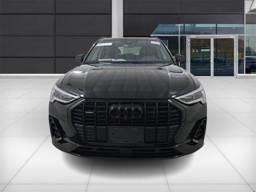 2022 Audi Q3 45 S line Premium Plus