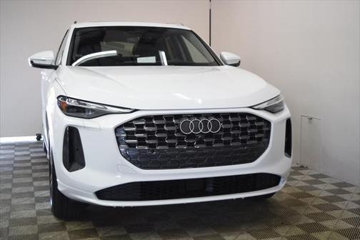 2025 Audi Q5 Premium