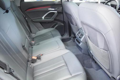 2025 Audi Q5 Premium