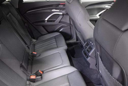 2025 Audi Q5 2.0T Prestige