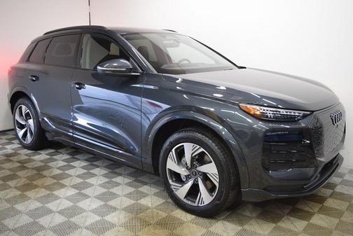 2025 Audi Q6 e-tron Premium Plus