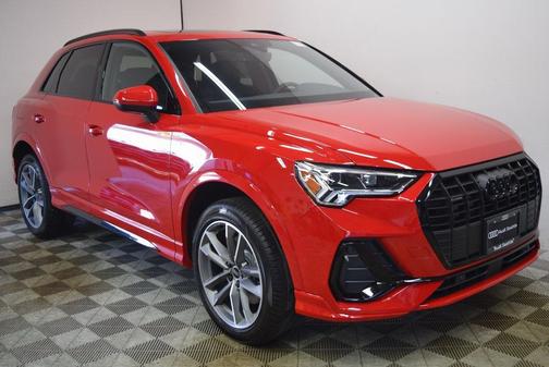 2025 Audi Q3 Premium