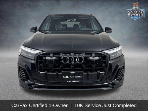 Mythos Black Metallic 2026 Audi Q7 55 Premium Plus