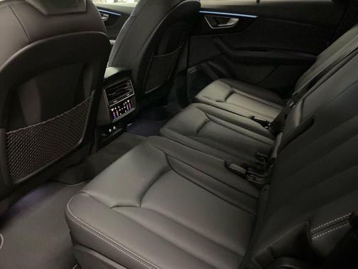 2026 Audi Q7 55 Premium Plus