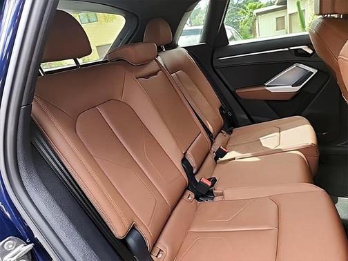 2022 Audi Q3 45 S line Premium Plus