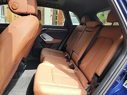2022 Audi Q3 45 S line Premium Plus