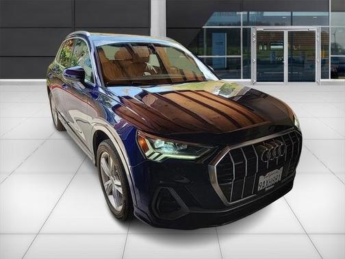 2022 Audi Q3 45 S line Premium Plus