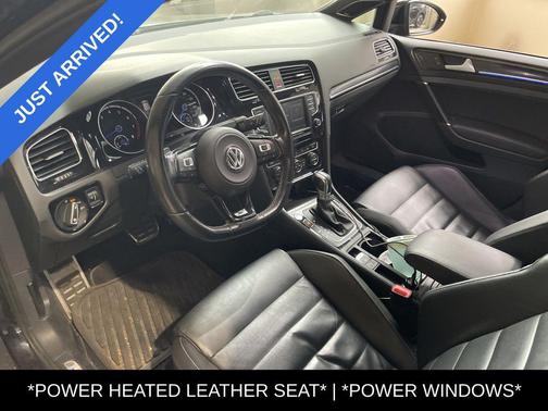 2016 Volkswagen Golf R 2.0T DSG