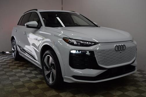 2025 Audi Q6 e-tron Premium Plus