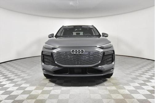 2025 Audi Q6 e-tron Premium