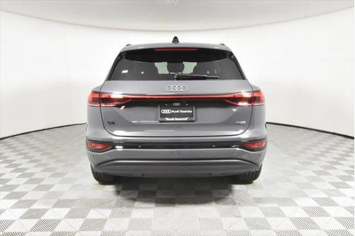 2025 Audi Q6 e-tron Premium