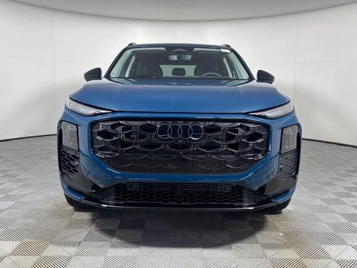 Blue Metallic 2026 Audi Q3 S line