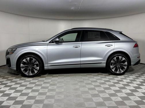 Satellite Silver 2026 Audi Q8 55 Prestige