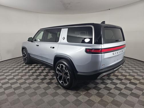 LA Silver 2024 Rivian R1S Adventure Package