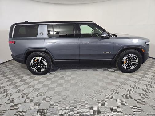 2022 Rivian R1S Launch Edition