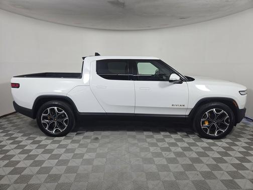 2022 Rivian R1T Launch Edition