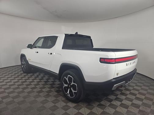 2022 Rivian R1T Adventure