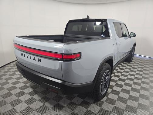 2025 Rivian R1T Adventure trim