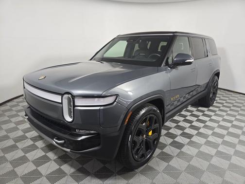 2022 Rivian R1S Launch Edition