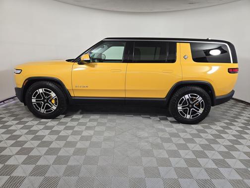 2023 Rivian R1S Launch Edition