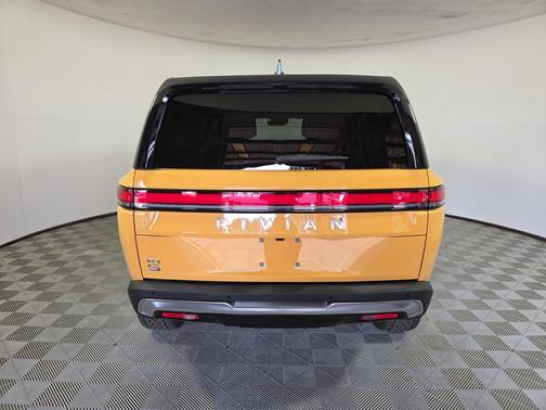 2023 Rivian R1S Launch Edition
