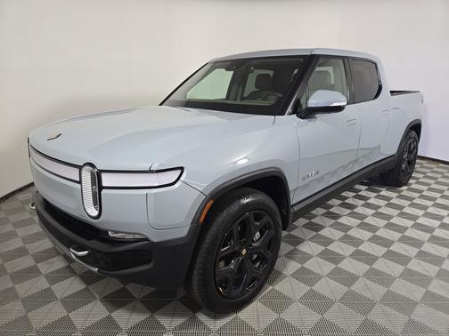 2023 Rivian R1T Adventure Package