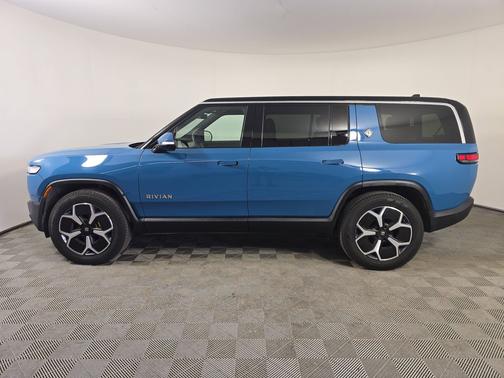 Rivian Blue 2023 Rivian R1S Adventure