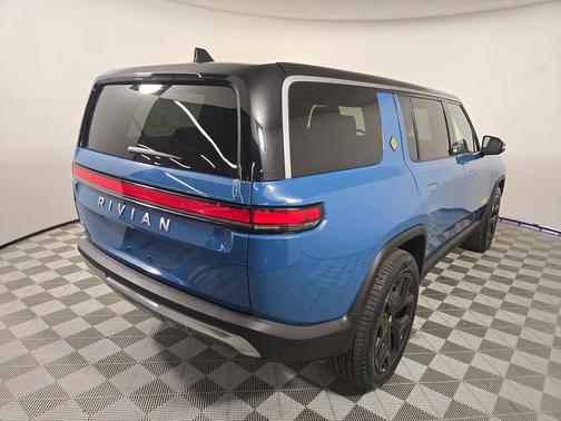 2022 Rivian R1S Launch Edition