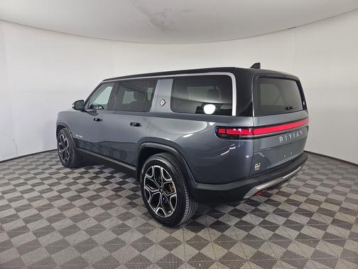2024 Rivian R1S Adventure Quad Motor Large Pack
