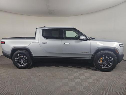 2023 Rivian R1T Adventure Quad Motor Large Pack