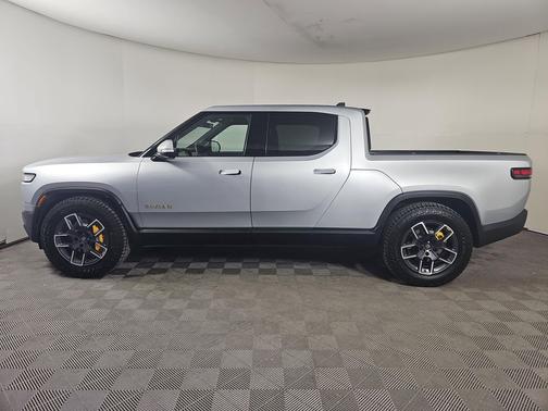 2023 Rivian R1T Adventure Quad Motor Large Pack