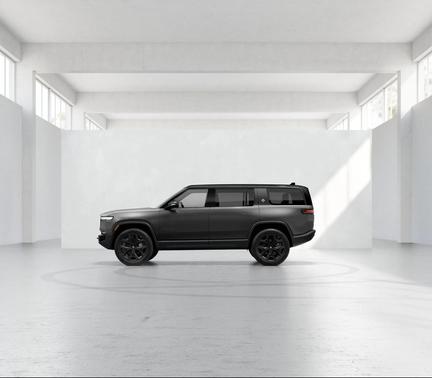 Half Moon Grey 2026 Rivian R1S R1S Dual Max Battery
