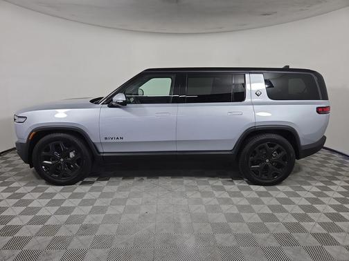LA Silver paint 2025 Rivian R1S Adventure trim