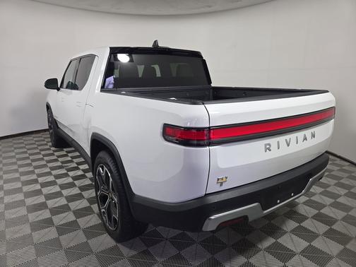 2023 Rivian R1T Adventure Quad Motor Large Pack