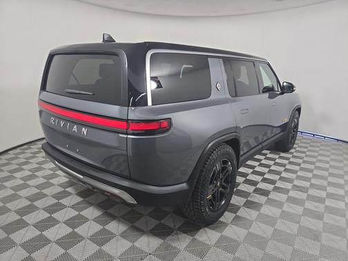 El Cap Granite 2024 Rivian R1S Adventure Quad Motor Large Pack