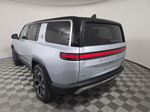 LA Silver 2024 Rivian R1S Adventure Package