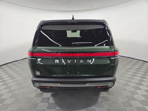 2022 Rivian R1S Launch Edition