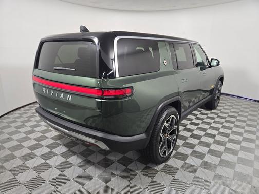 2022 Rivian R1S Launch Edition