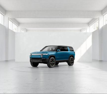 Rivian Blue exterior paint 2026 Rivian R1S Quad Motor Max Pack
