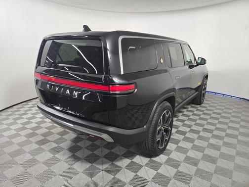 Midnight 2024 Rivian R1S Adventure Quad Motor Large Pack