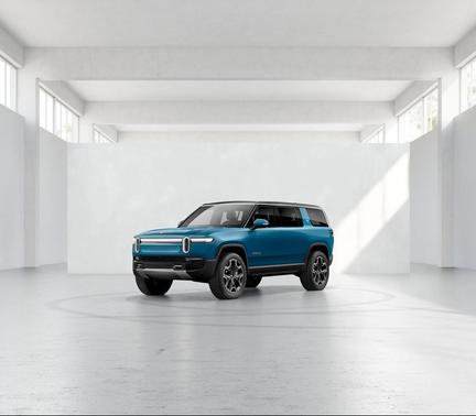 Rivian Blue exterior paint 2027 Rivian R1S R1S Premium Max Battery