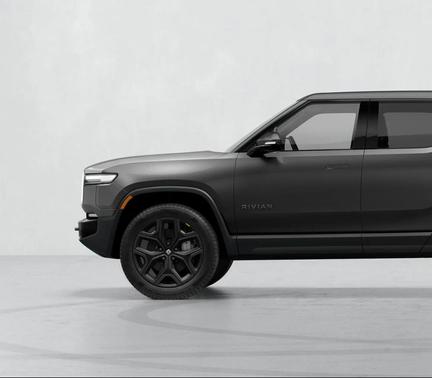 Half Moon Grey 2027 Rivian R1T R1T Premium Max Battery