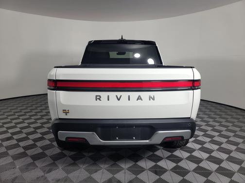 2023 Rivian R1T Adventure Quad Motor Large Pack