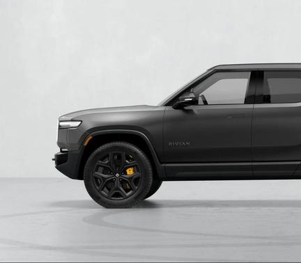 Half Moon Grey 2026 Rivian R1T Tri Motor Max Pack