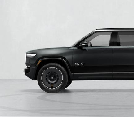 Midnight paint 2027 Rivian R1S R1S Premium Max Battery